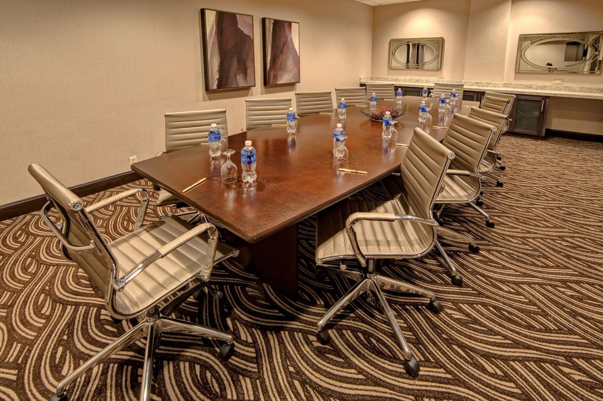 Doubletree By Hilton Decatur Riverfront Exteriér fotografie
