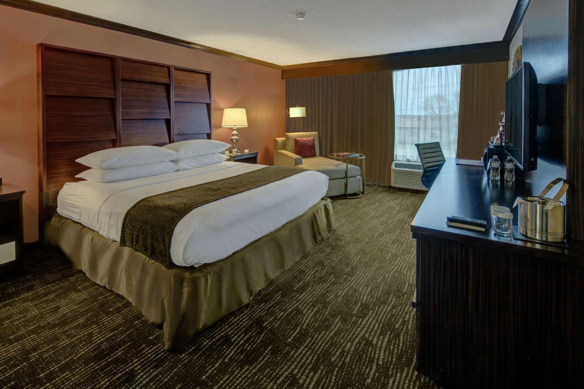 Doubletree By Hilton Decatur Riverfront Exteriér fotografie