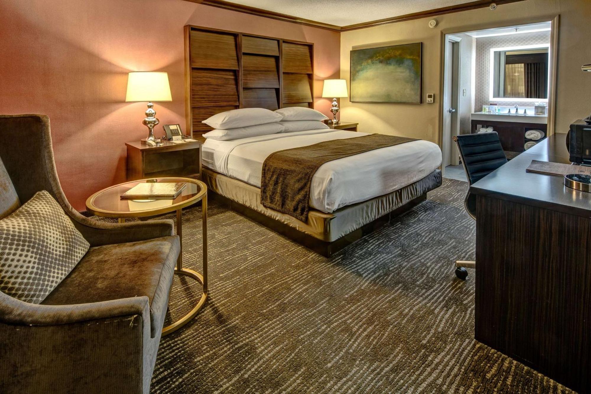 Doubletree By Hilton Decatur Riverfront Exteriér fotografie